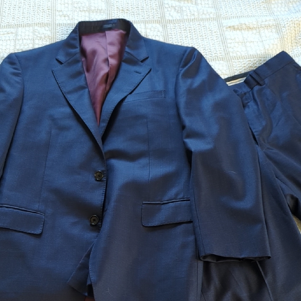 Custom Blue Suit 💯 Wool